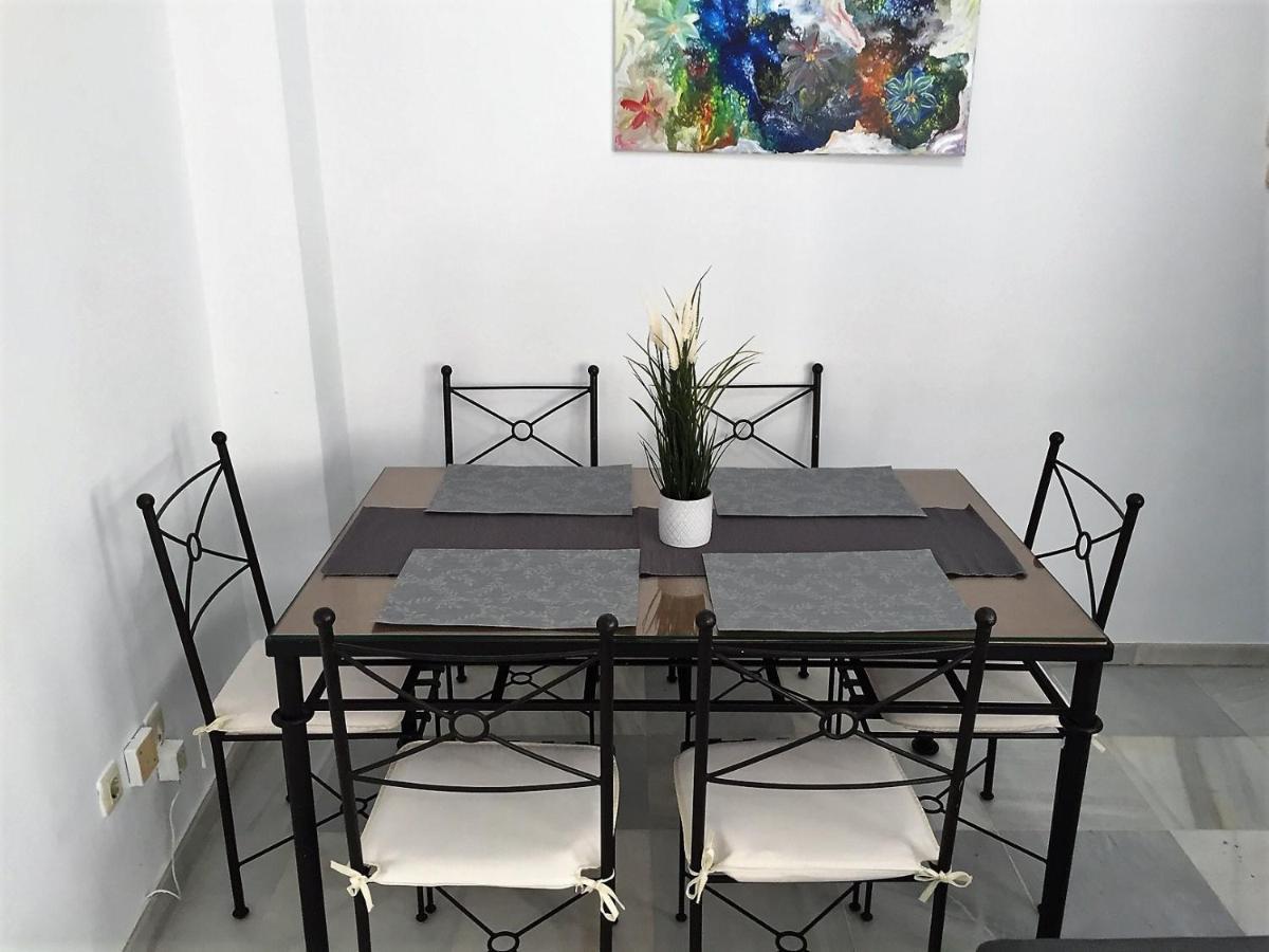Luminoso Y Amplio Apartamento En El Centro Historico De Sevilla — Photos 3